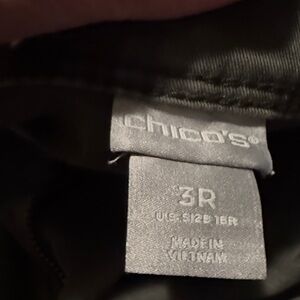 Chico's Olive Cargo Capris